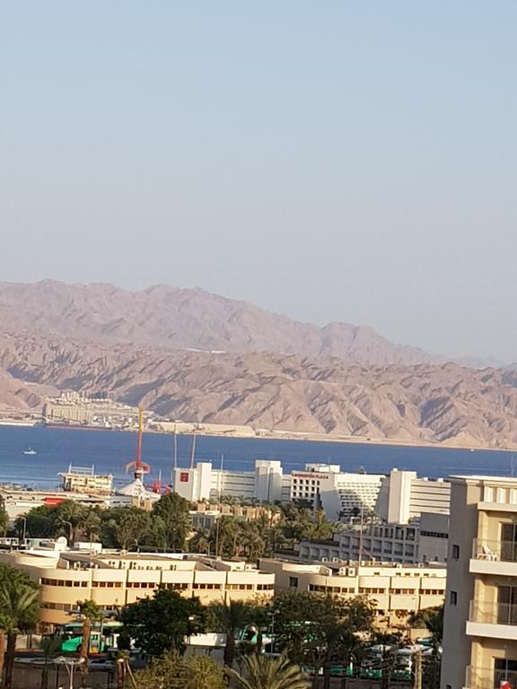 Red Mountains Apartments Eilat Exteriör bild